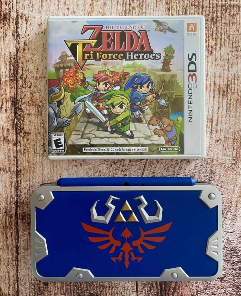 Zelda Tri Force Heroes case and Hylian Shield 2DS XL